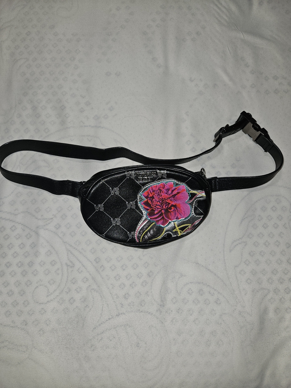 Victoria's Secret Graphic Blooms Black Oval Belt Bag Fanny Pack Floral